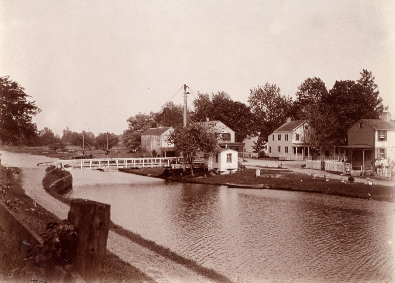 Port Mercer; c1915